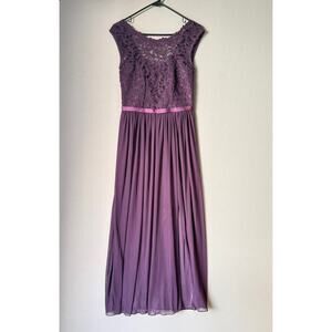 David's Bridal‎ sz 4 Purple lace sheer maxi gown dress
